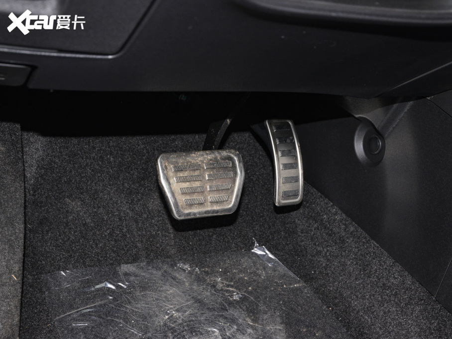 2021;X70 PLUS PLUS T 1.6TGDI DCT 7