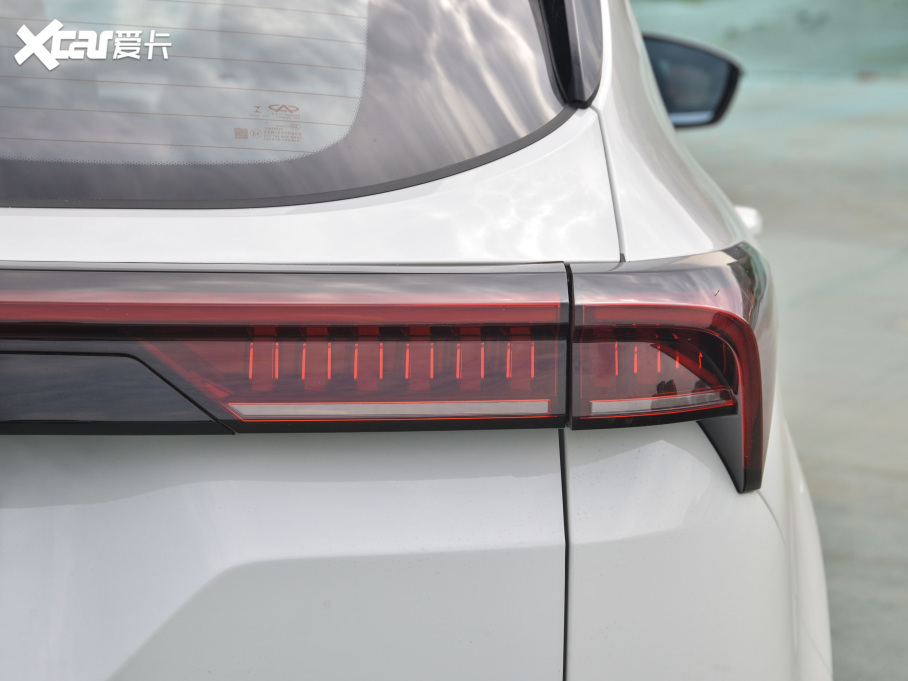 2021;X70 PLUS PLUS T 1.6TGDI DCT 7