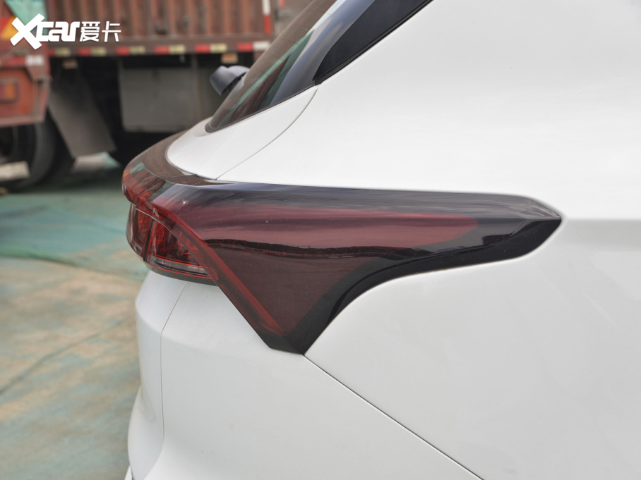 2021;X70 PLUS PLUS T 1.6TGDI DCT 7