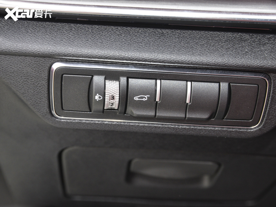 2021;X70 PLUS PLUS T 1.6TGDI DCT 7