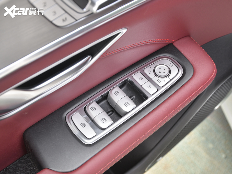 2021;X70 PLUS PLUS T 1.6TGDI DCT 7