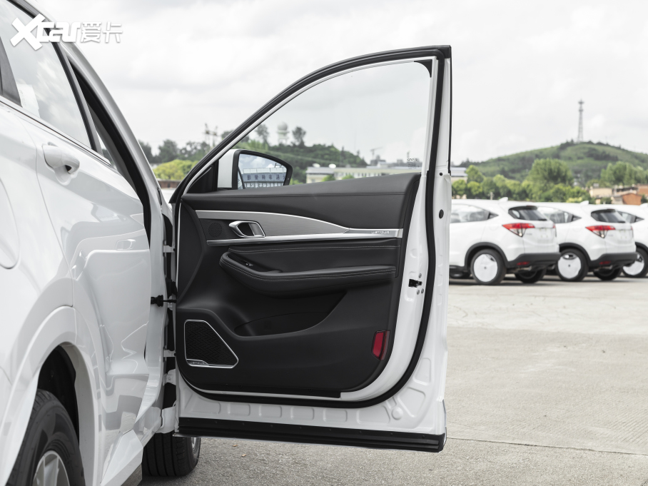 2021;X70 1.5T DCTعII 5