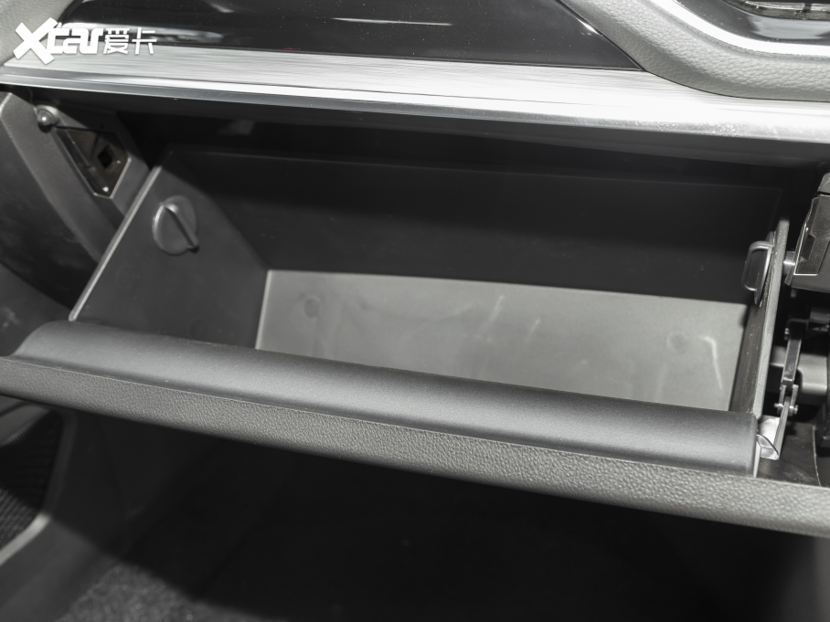 2021;X70 1.5T DCTعII 5