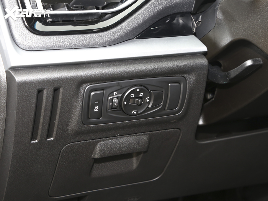 2021���;X70M M 1.5T �քӶ��л���� 7��