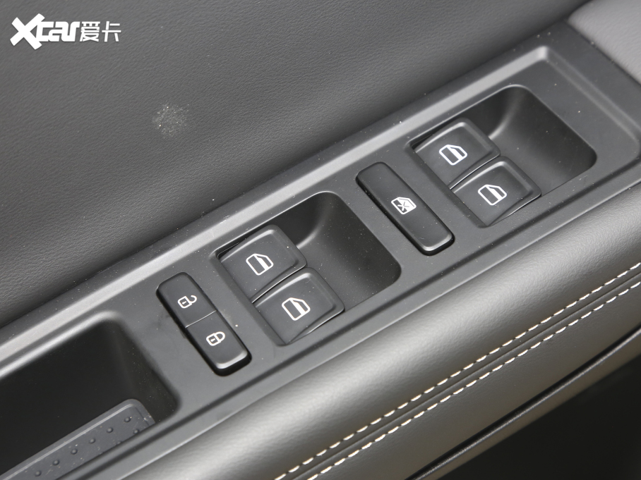 2021���;X70M M 1.5T �քӶ��л���� 7��