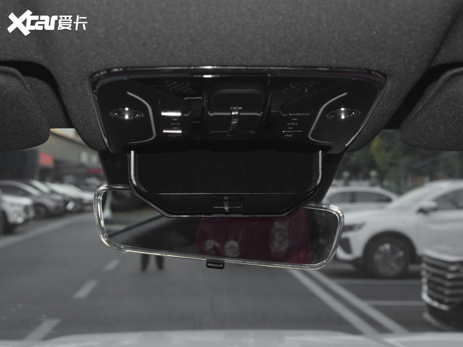 2021;X70 T 1.6T DCT܊ 7