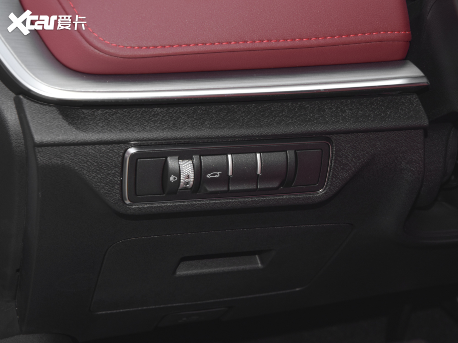 2021;X70 T 1.6T DCT܊ 7