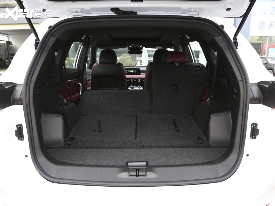 2021;X70 T 1.6T DCT 7