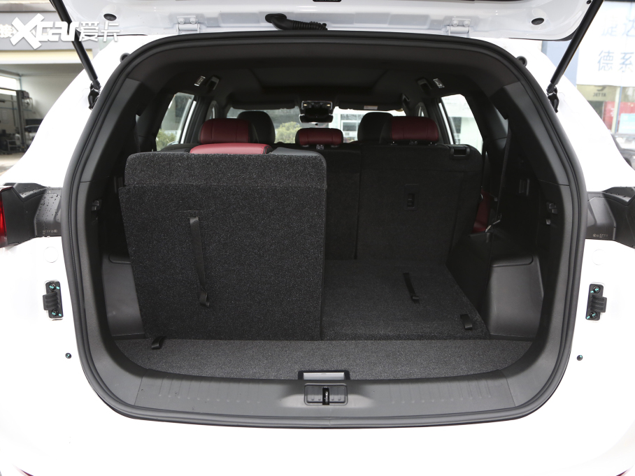 2021;X70 T 1.6T DCT 7