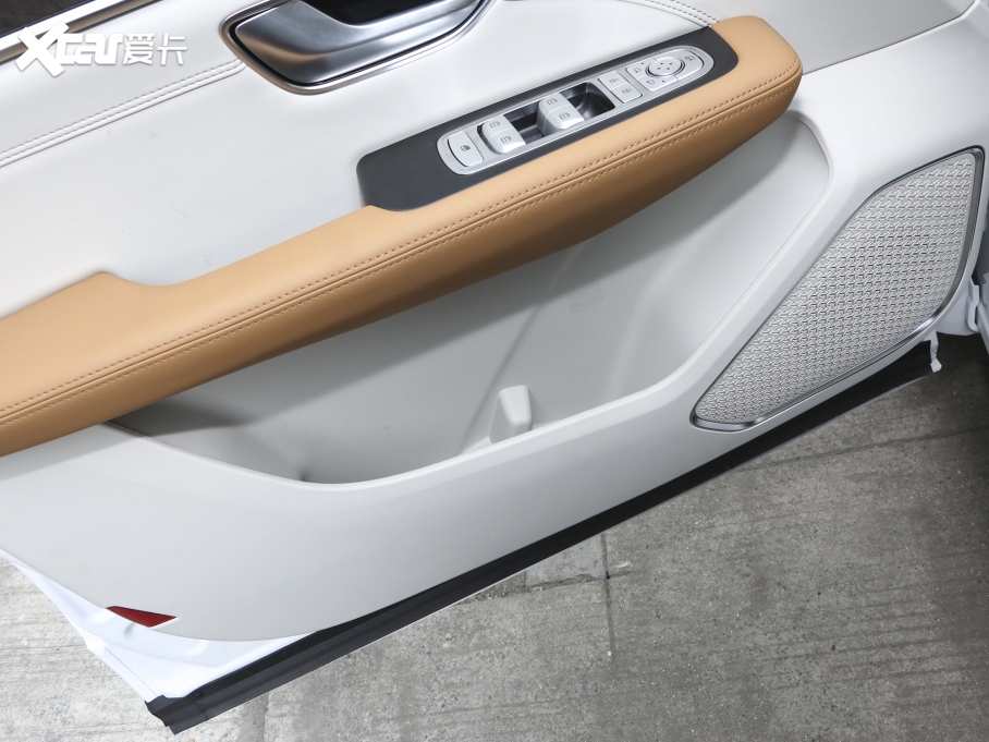 2021;X70 T 1.6T DCTP 5