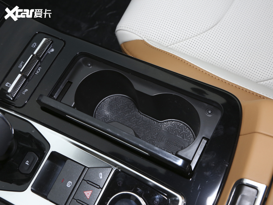 2021;X70 T 1.6T DCT 7