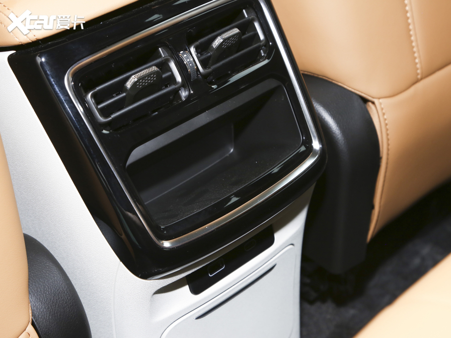 2021;X70 T 1.6T DCT 7