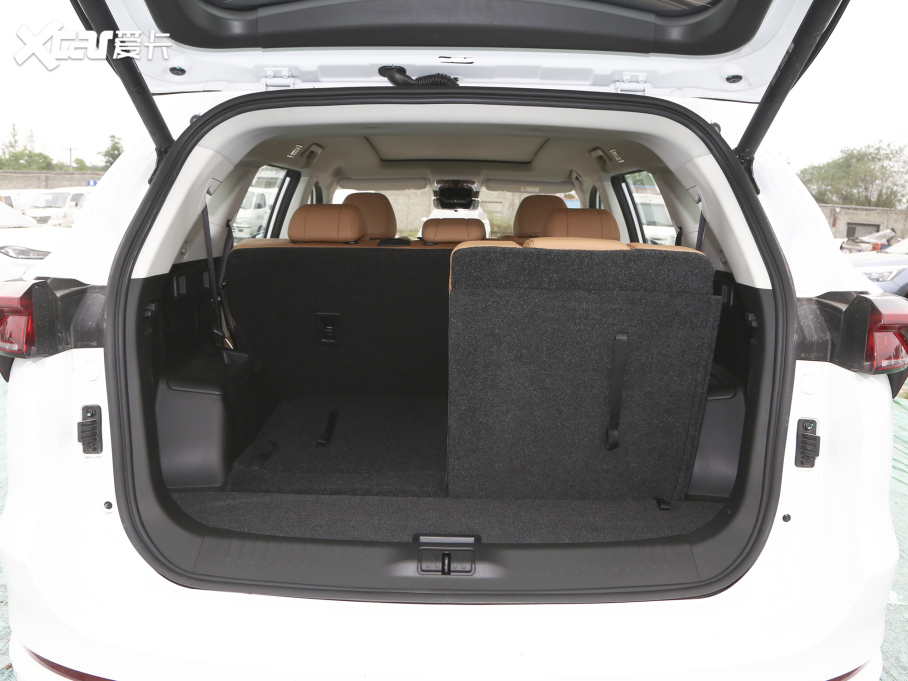 2021;X70 T 1.6T DCT 7