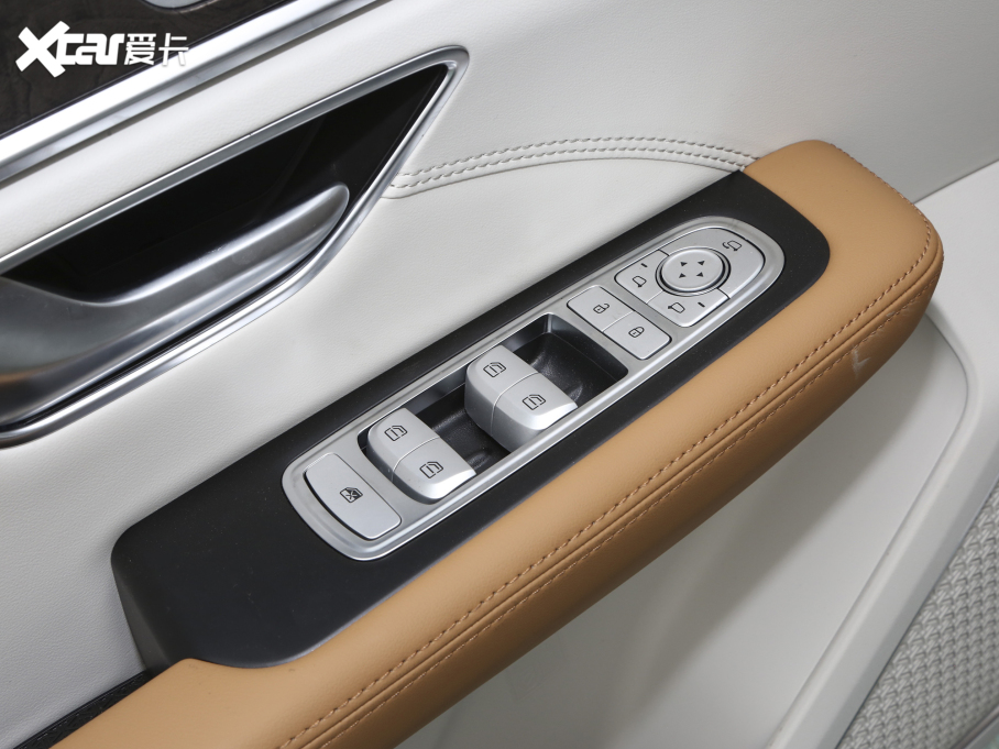 2021;X70 T 1.6T DCT 7