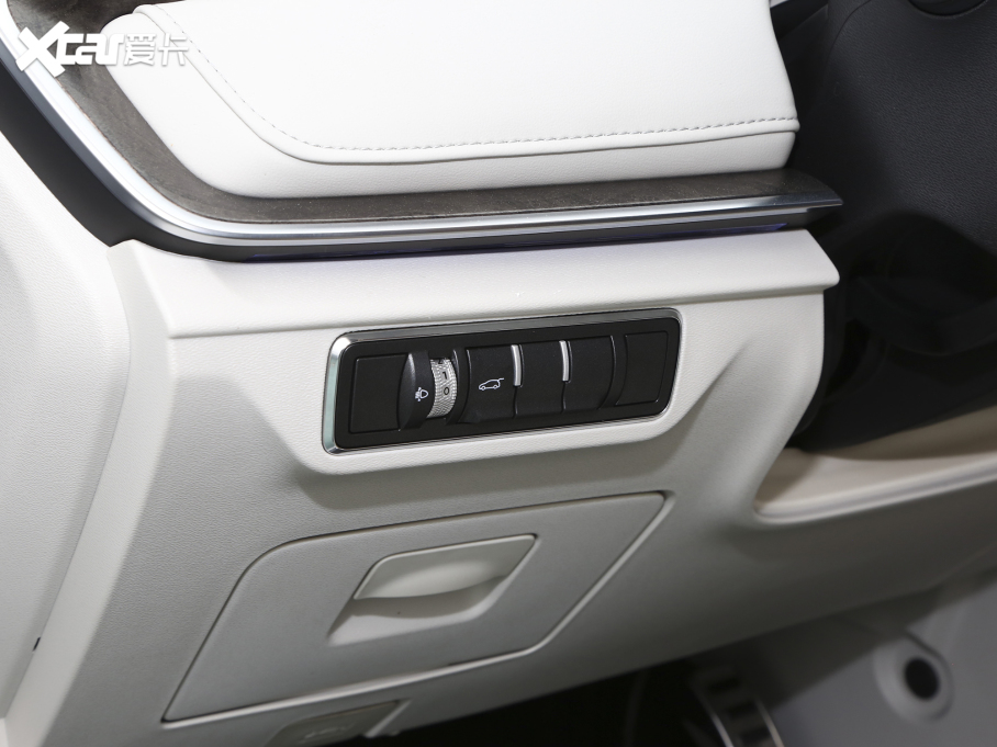 2021;X70 T 1.6T DCT 7