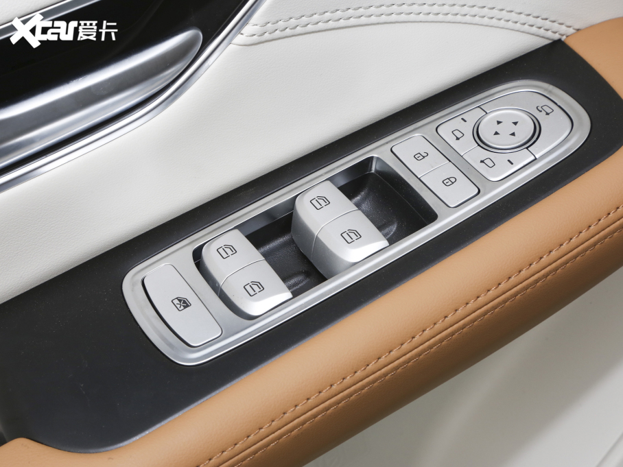 2021;X70 T 1.6T DCT 7