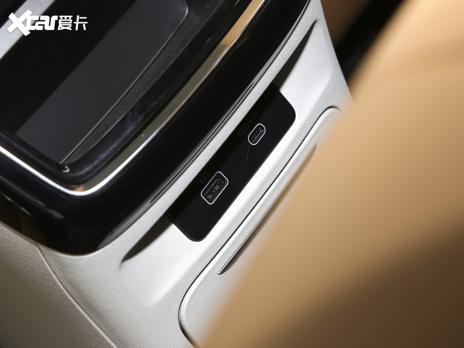 2021;X70 T 1.6T DCT 7