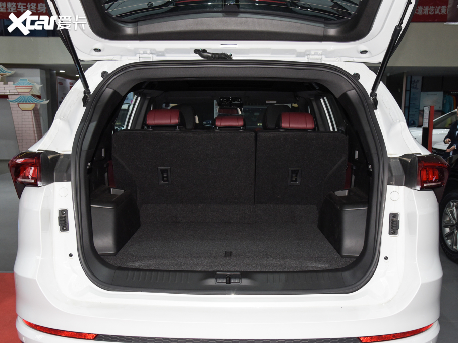 2021;X70 T 1.6T DCT 5