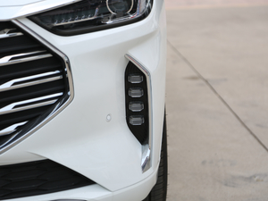 2021PLUS 1.6T DCT 5 ǰF