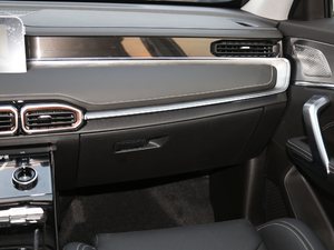 2021PLUS 1.6T DCT 5 п؅^