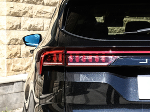 2021PLUS 1.6T DCT 7 ^