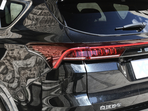 2021PLUS 1.6T DCT 7 ^