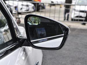 2021PLUS 1.5T ք 5 ^