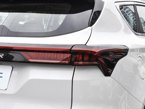 2021PLUS 1.5T ք 5 ^