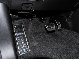 2021PLUS 1.5T DCTɽ 6 g