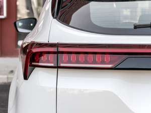 2021PLUS 1.5T DCTɽ 7 (x)(ji)^