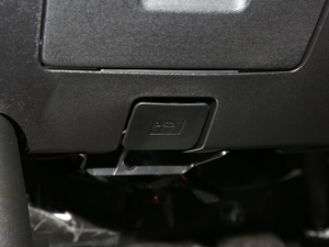 2021PLUS 1.6T DCT 5 п؅^(q)