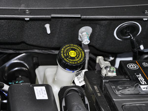 2021款PLUS 1.6T DCT星 6座 其它