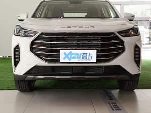 2021款PLUS 1.5T 手动林 6座 中网
