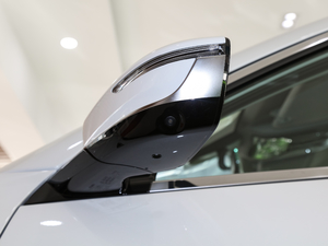 2021PLUS 1.5T ք 6 ^