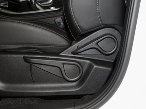 2021PLUS 1.5T ք 6 {{