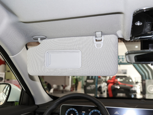 2021款PLUS 1.5T 手动林 6座 遮阳板（左）