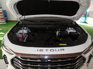 2021款PLUS 1.5T 手动林 6座 发动机