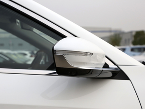 2021PLUS 1.6T DCT 7 ^