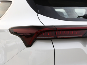 2021PLUS 1.6T DCT 7 ^