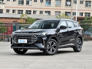 2021款PLUS 1.5T 手动风 7座 左前45度
