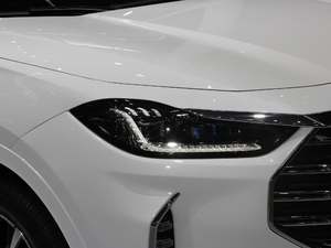 2021 PLUS 1.6T DCT 5 ^