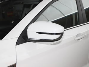 2021PLUS 1.5T քL 5 ^