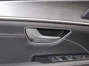 2021PLUS 1.6T DCT 7 g