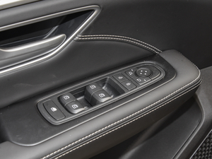 2021PLUS 1.6T DCT 7 п؅^(q)