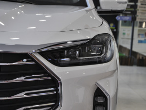 2021Ŀ PLUS 1.6T DCT 7 ^