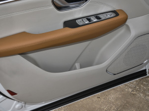 2021PLUS T 1.6TGDI DCTP 5 ǰTg