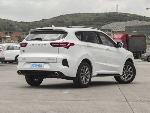 2021款1.5T 手动特供II版 7座 整体外观