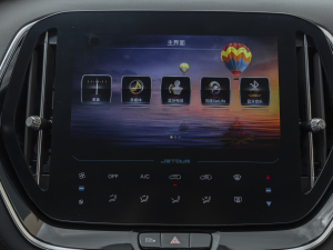 2021款1.5T 手动特供II版 7座 中控台显示屏