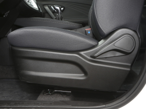 2021��M 1.5T �քӶ��л���� 7�� ���{������{��