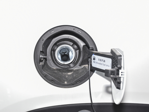 20201.5T DCTӰǰ 7 (x)(ji)^